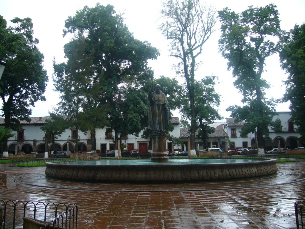 gruas morelia patzcuaro